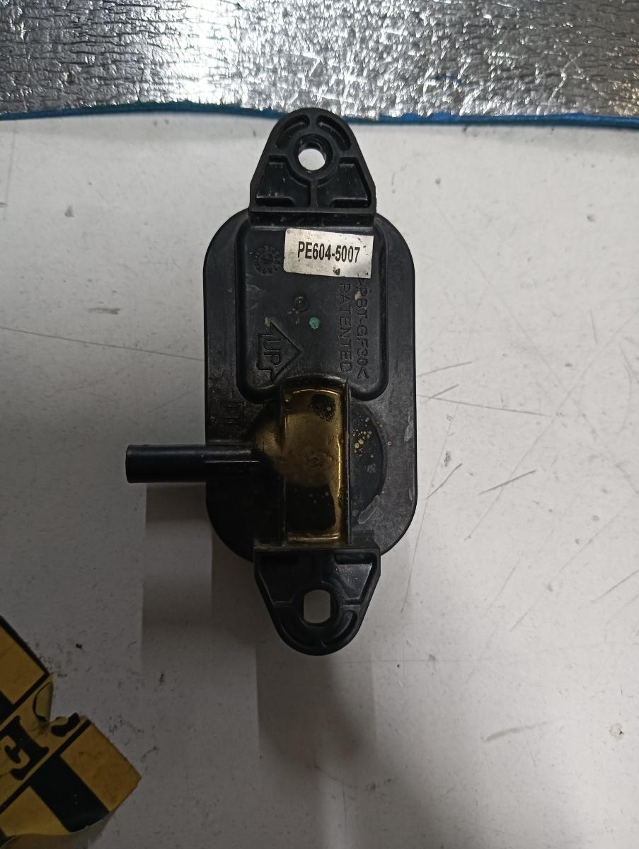 Senzor presiune dpf FORD FOCUS II (DA_, HCP, DP) [ 2004 - 2013 ] OEM Pe6045007