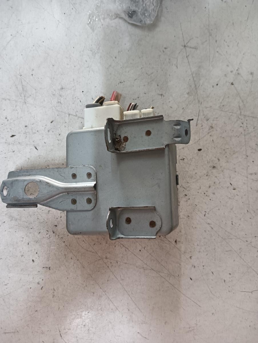 Modul  TOYOTA AVENSIS (_T25_) [ 2003 - 2008 ] – foto 2
