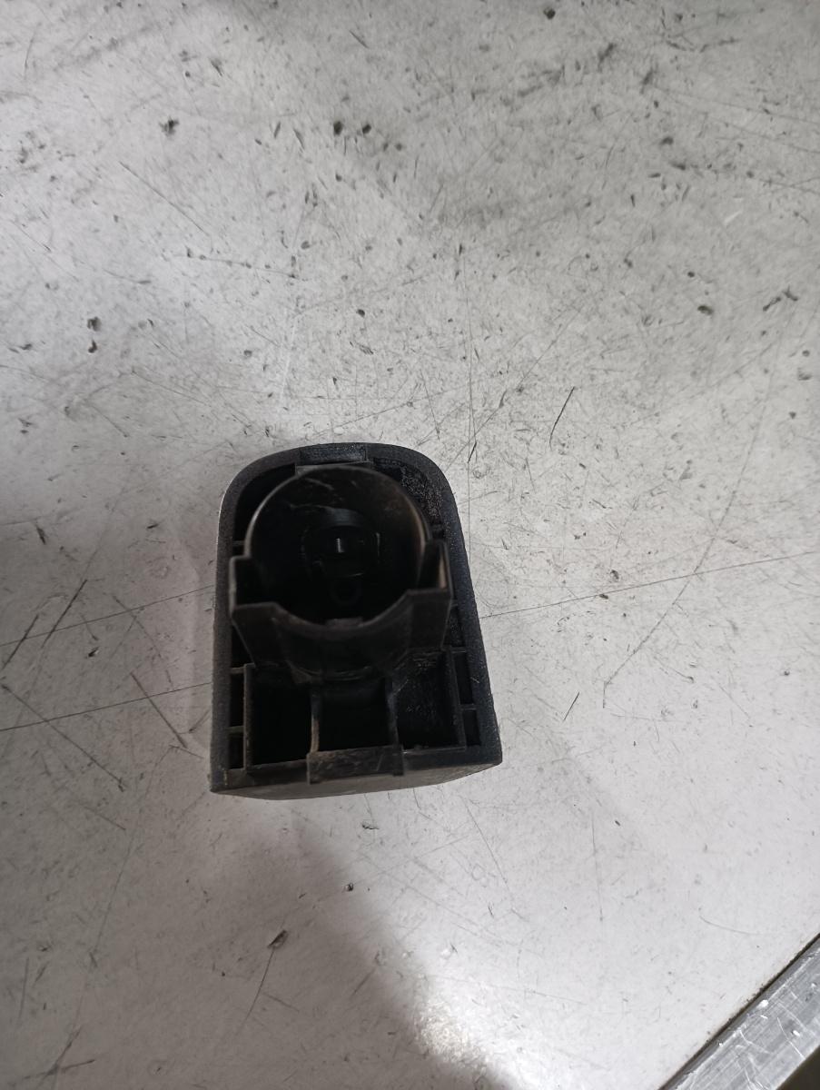 Capac maner dreapta fata VOLVO V50 (MW, 545) [ 2003 - 2012 ] – foto 2