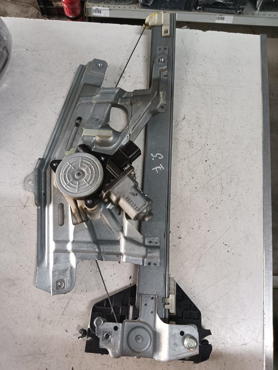 Macara geam electric stanga fata HONDA CIVIC VIII Hatchback (FN, FK) [ 2005 - > ] OEM 607171