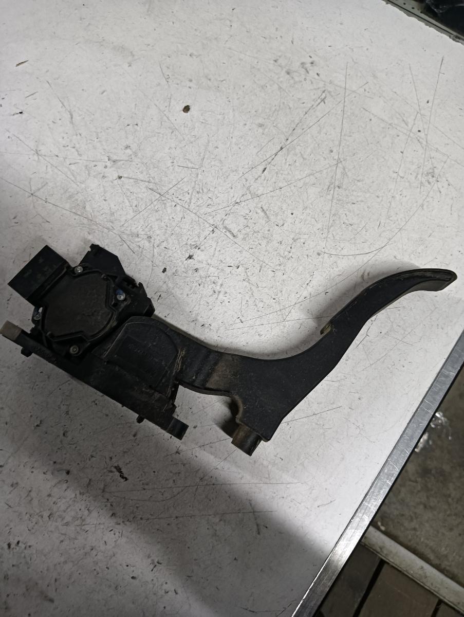 Pedala de acceleratie SKODA FABIA (6Y2) [ 1999 - 2008 ] OEM 0281002378
