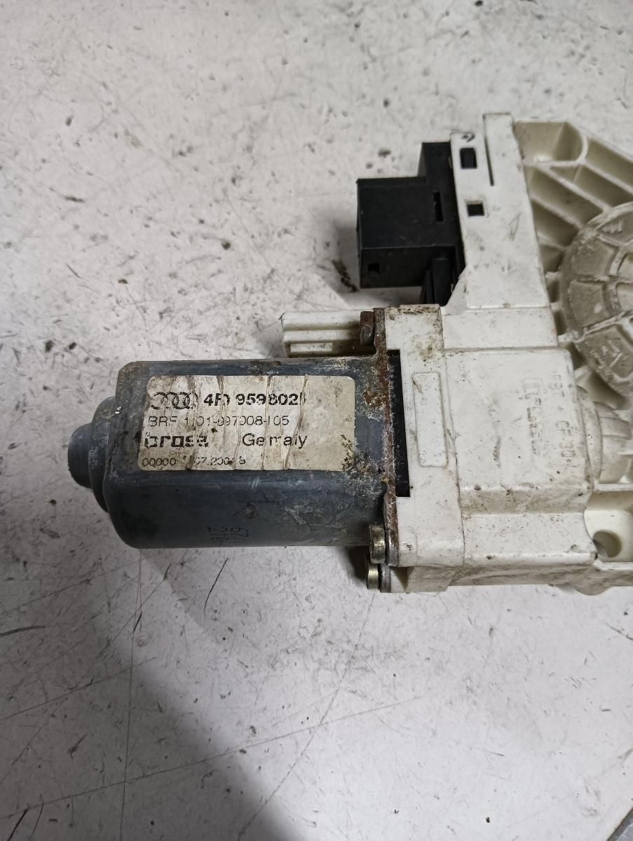 Motoras geam pivotant dreapta fata AUDI A6/S6 III Saloon (4F2, C6) [ 2004 - 2011 ] OEM 4f0959802b – foto 2