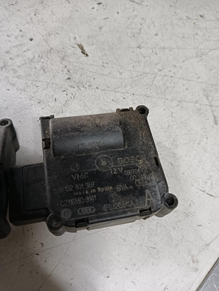 Actuator/motoras clapeta aer AC AUDI A6/S6 III Saloon (4F2, C6) [ 2004 - 2011 ] OEM 0132801359 – foto 2