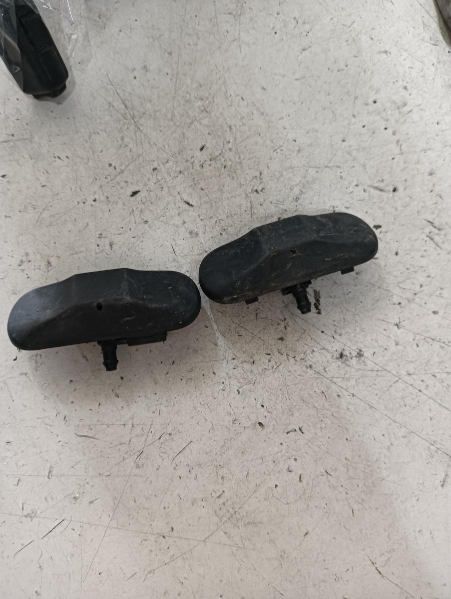 Set Stropitori parbriz  VOLKSWAGEN TOURAN (1T3) [ 2010 - 2015 ]