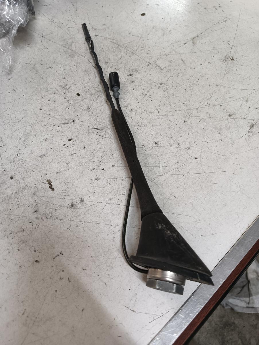 Antena radio SKODA OCTAVIA II Combi (1Z5) [ 2004 - 2013 ] – foto 2