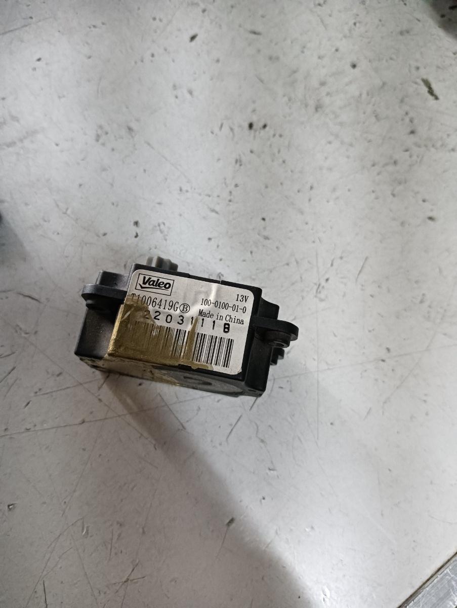 Actuator/motoras clapeta aer AC PEUGEOT 308 (4A_, 4C_) [ 2007 - > ] OEM T1006419g