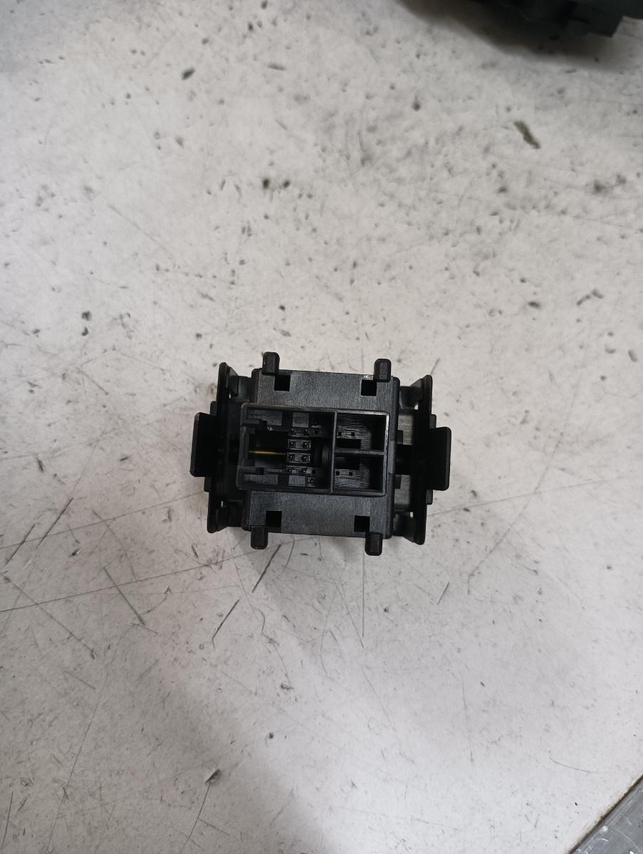 Buton reglaj lumina bord  SKODA OCTAVIA II Combi (1Z5) [ 2004 - 2013 ] OEM 1z0941333a – foto 2
