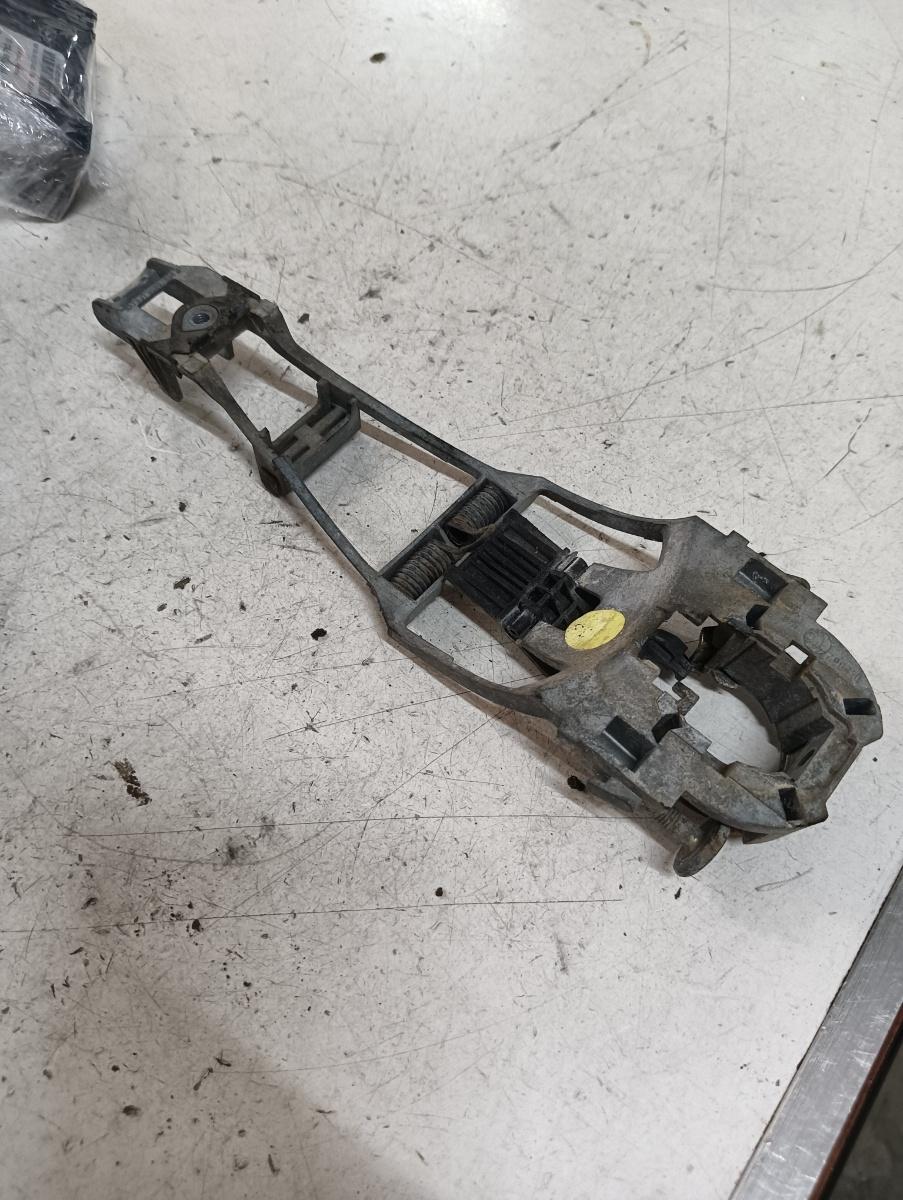Maner usa interior  stanga fata SKODA OCTAVIA II Combi (1Z5) [ 2004 - 2013 ] OEM 1u0837885b – foto 2
