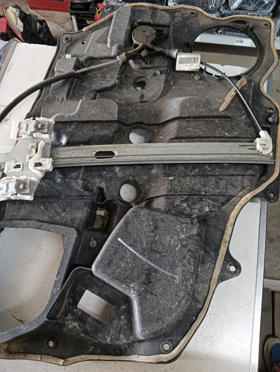 Macara geam electric  dreapta fata MAZDA 2 2002>