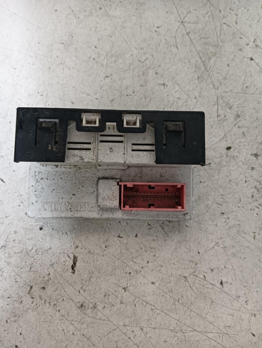Display ceas  RENAULT MEGANE II (BM0/1_, CM0/1_) [ 2001 - 2012 ] – foto 2