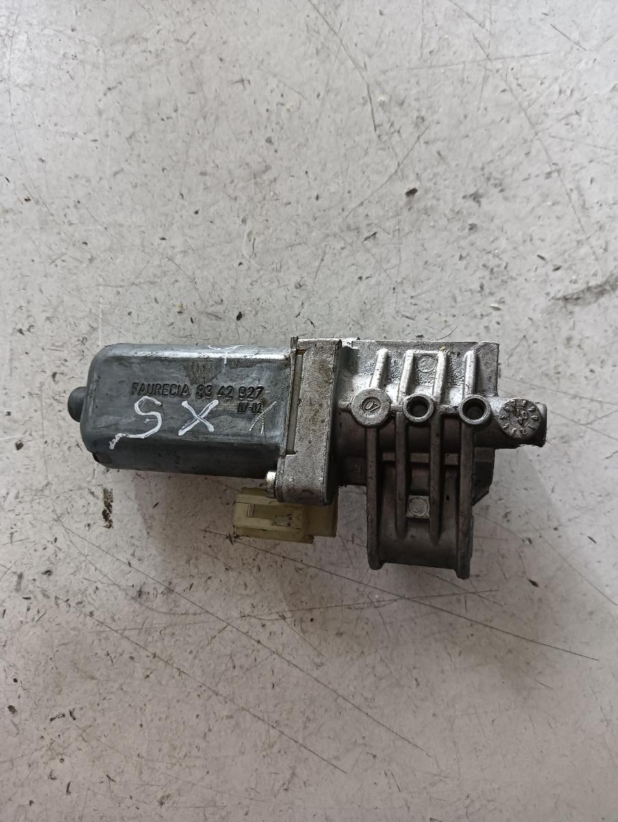 Motoras scaun stanga fata BMW X5 II (E70) [ 2006 - 2013 ] OEM 8342927 – foto 2