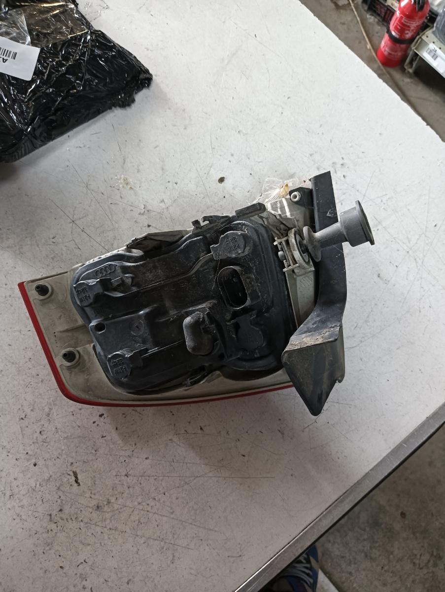 Stopuri stanga spate AUDI A4 III (8EC, B7) [ 2004 - 2008 ] OEM 965083 – foto 2