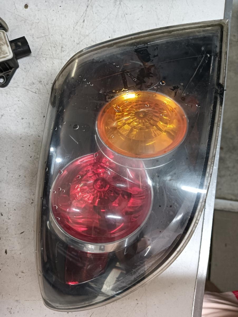 Stop stanga spate MAZDA 3 2004>