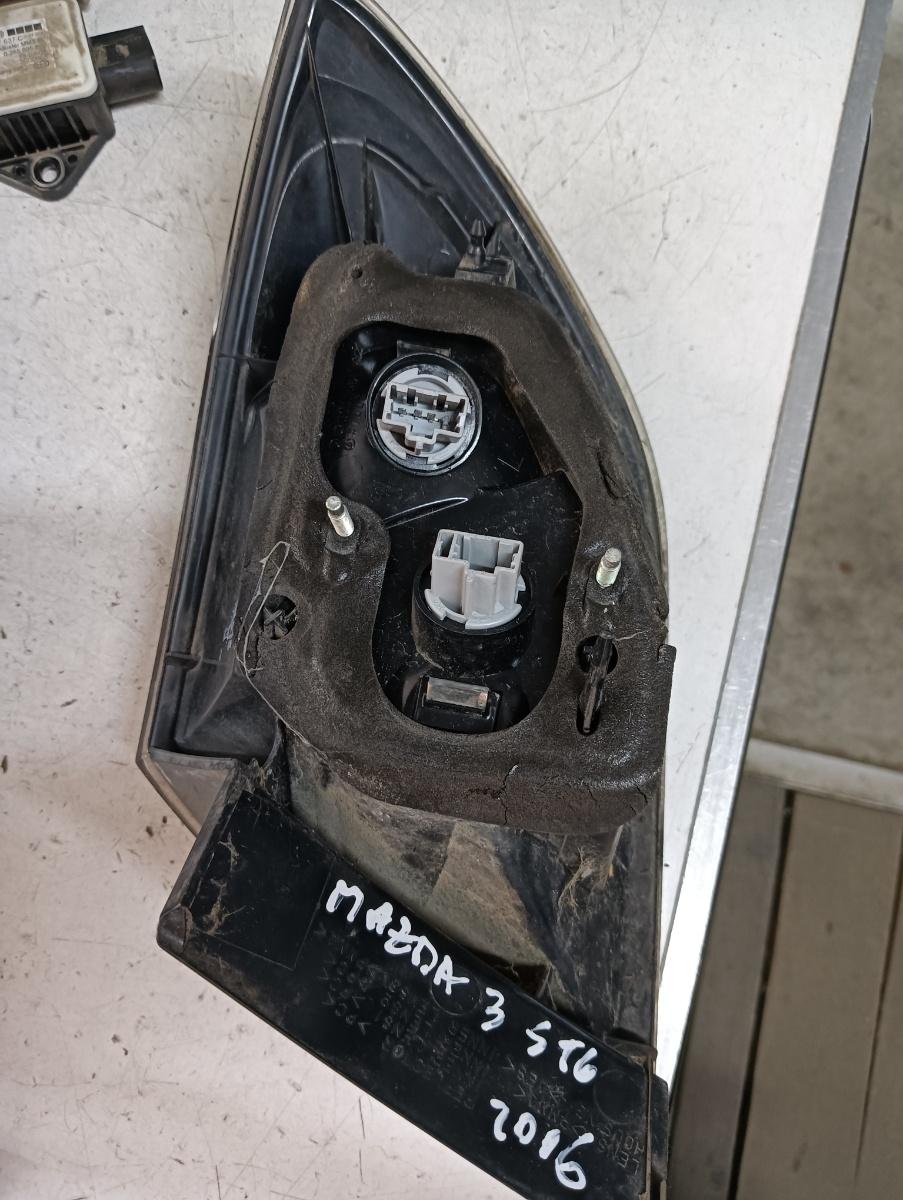 Stop stanga spate MAZDA 3 2004> – foto 2