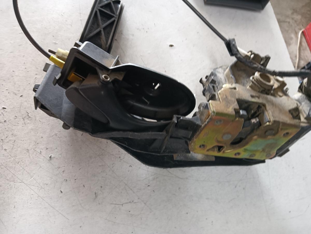 Broasca usa stanga fata FORD FOCUS Hatchback  (DAW, DBW) [ 1998 - 2007 ] – foto 2