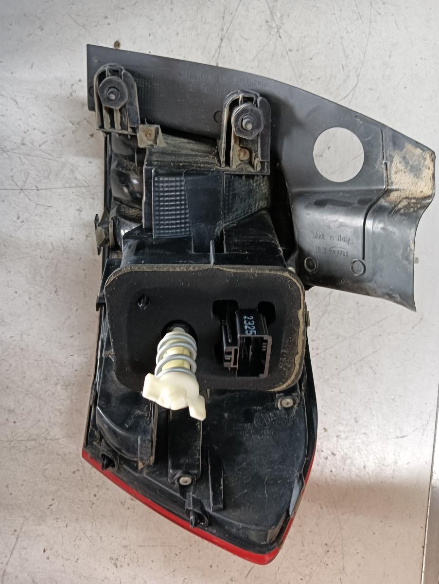 Lampa spate / stop stanga spate VOLKSWAGEN (SVW) PASSAT (B8) [ 2016 - > ] – foto 2