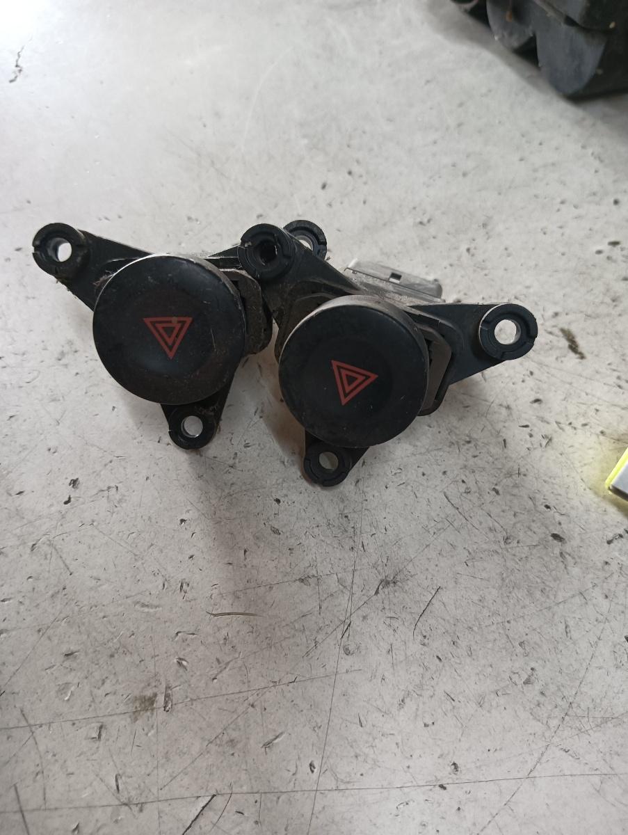 SET Buton avarie CHEVROLET SPARK 2005 - >