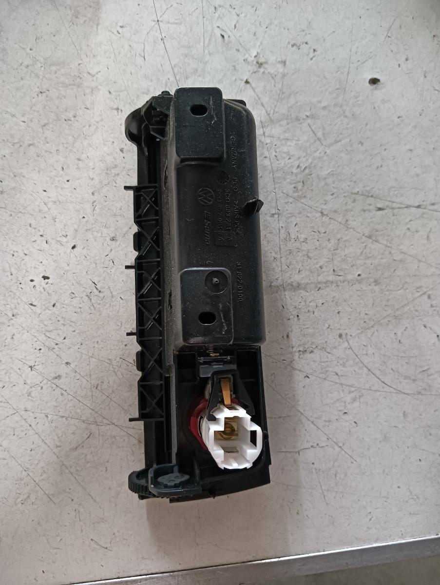 Compartiment/bricheta electrica  VOLKSWAGEN PASSAT (3C2) [ 2005 - 2010 ] OEM 3c0863284 – foto 2