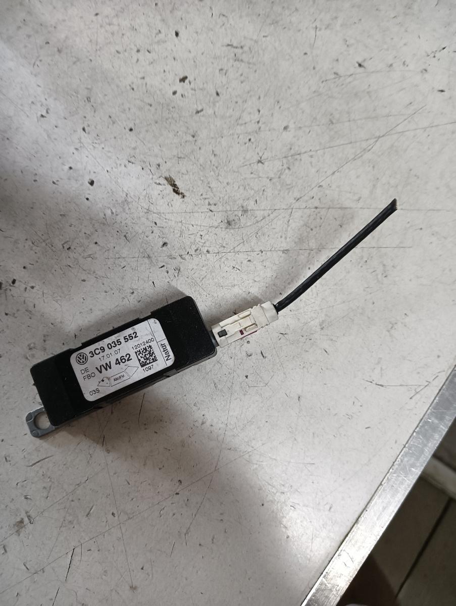 Amplificator antena  VOLKSWAGEN PASSAT (3C2) [ 2005 - 2010 ] OEM 3c9035552