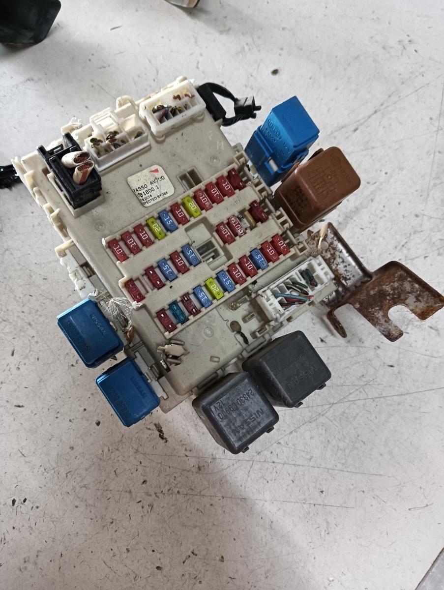 Panou sigurante NISSAN PRIMERA III (P12) [ 2002 - > ] OEM 24350av700