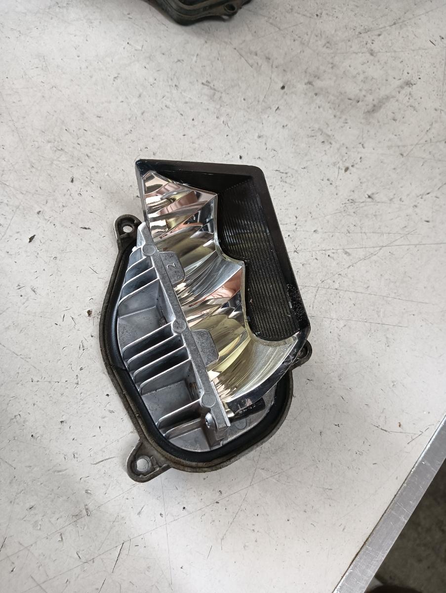 Capac far dreapta fata VOLKSWAGEN PASSAT 3G2 2014 - >