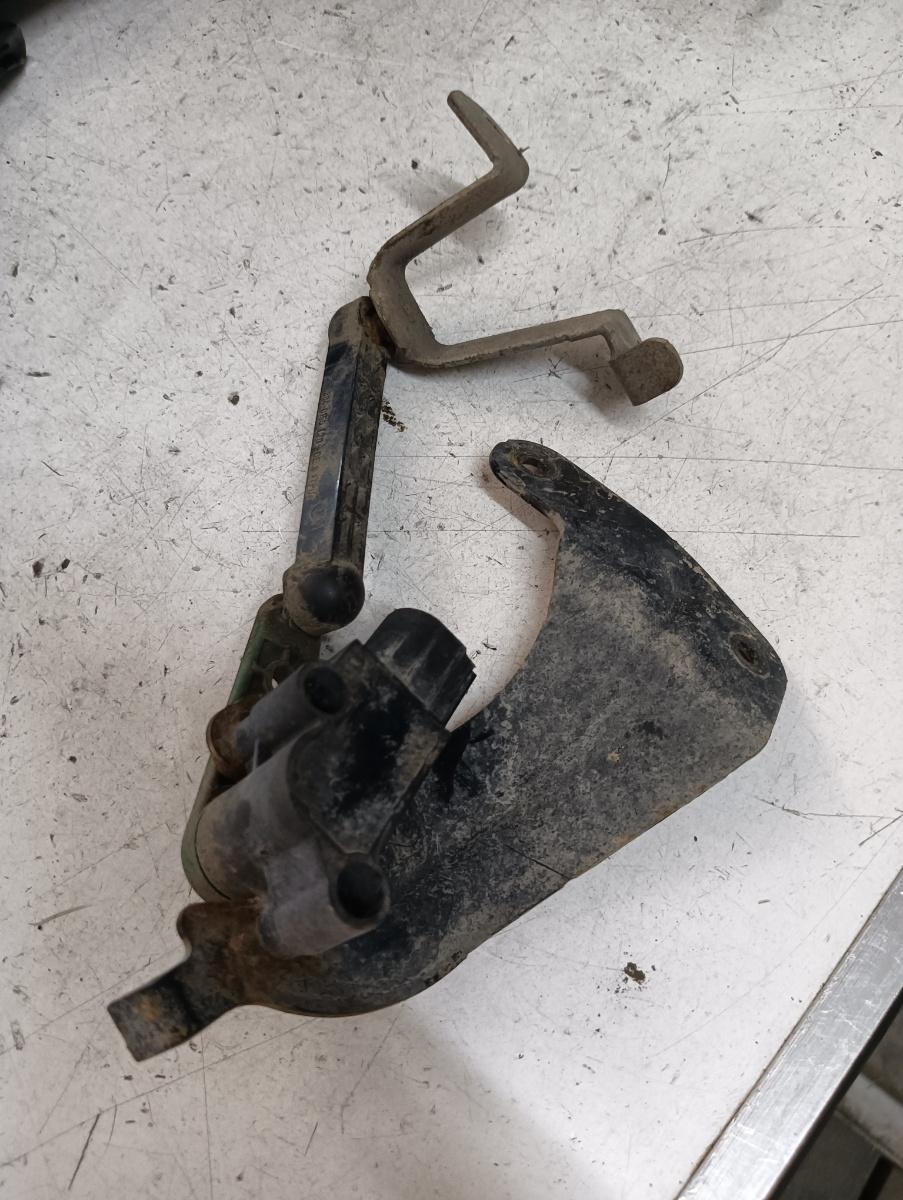 Senzor lumini xenon stanga fata VOLKSWAGEN GOLF V Variant (1K5) [ 2007 - 2009 ] OEM V10720055