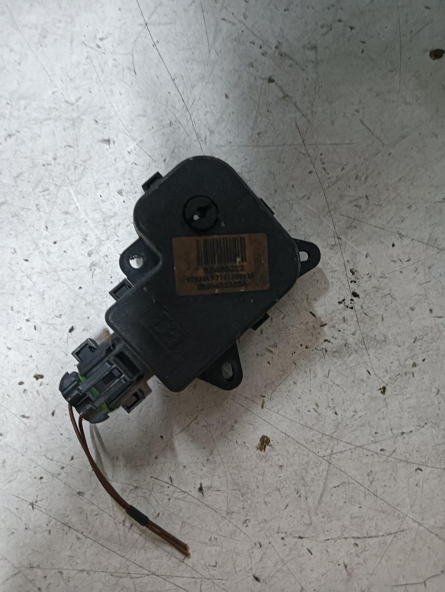 Motoras/actuator clapeta aer RENAULT LAGUNA II (BG0/1_) [ 2001 - 2007 ] OEM 52485222
