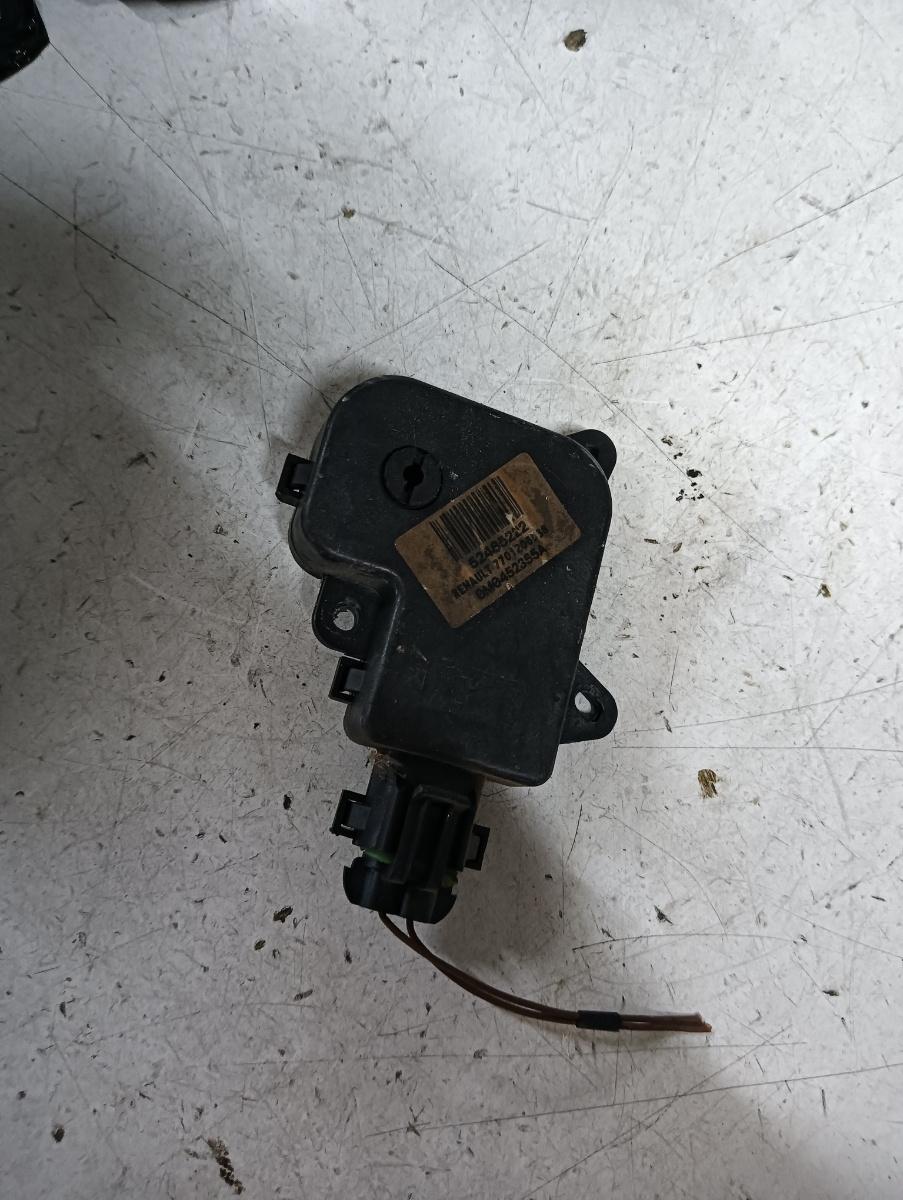 Motoras/actuator clapeta aer RENAULT LAGUNA II (BG0/1_) [ 2001 - 2007 ] OEM 52485222 – foto 2