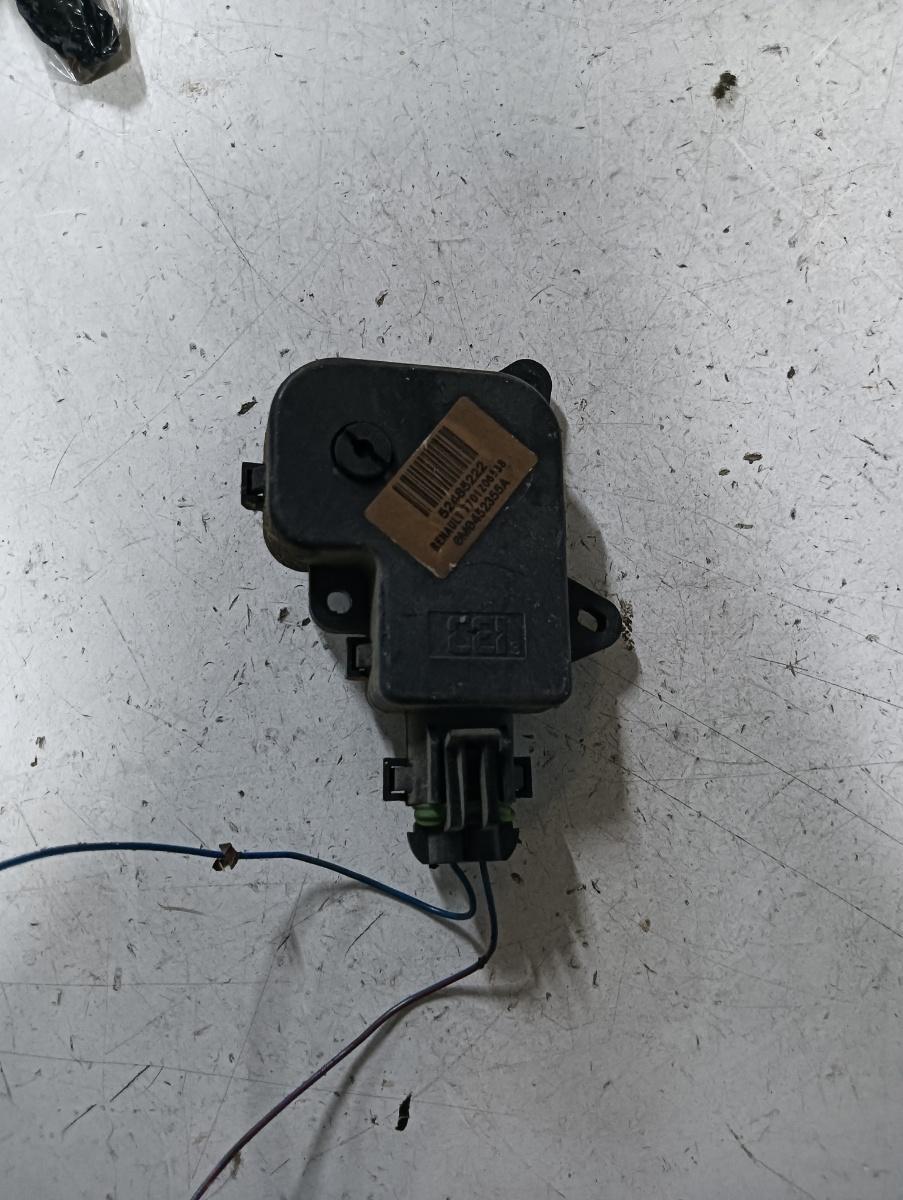 Motoras/actuator clapeta aer RENAULT LAGUNA II (BG0/1_) [ 2001 - 2007 ] OEM 52485222