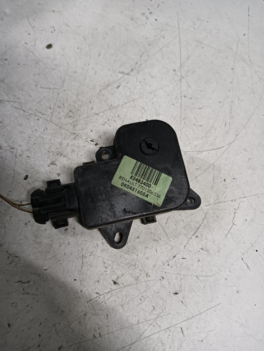 Motoras/actuator clapeta aer RENAULT LAGUNA II (BG0/1_) [ 2001 - 2007 ] – foto 2