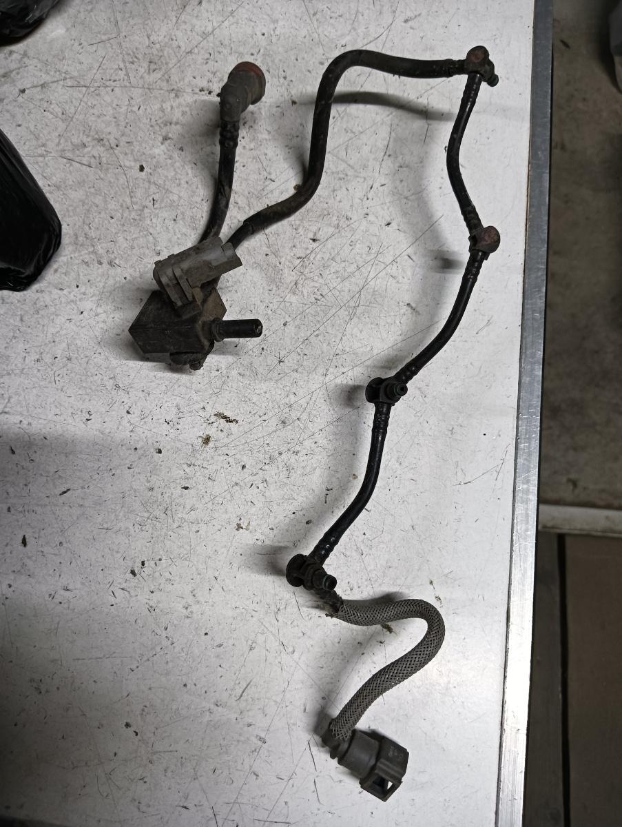 Retur injectoare RENAULT LAGUNA II (BG0/1_) [ 2001 - 2007 ]