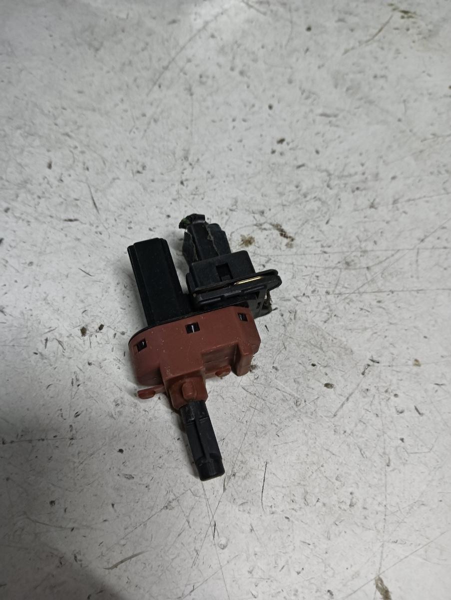 Switch frana MAZDA 121 III JASM, JBSM 1996 - 2003 – foto 2