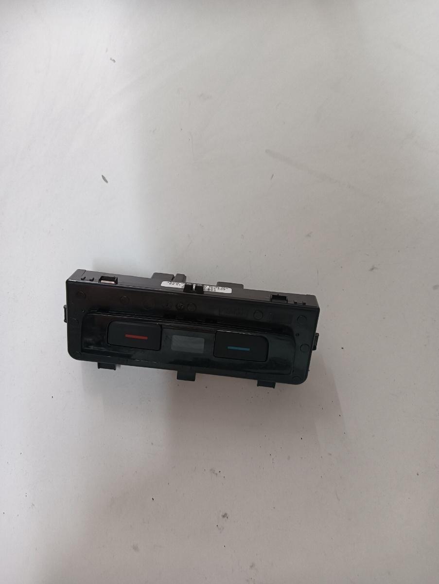 Comenzi clima spate VOLKSWAGEN PASSAT 3G2 2014 - > 3g0907049d