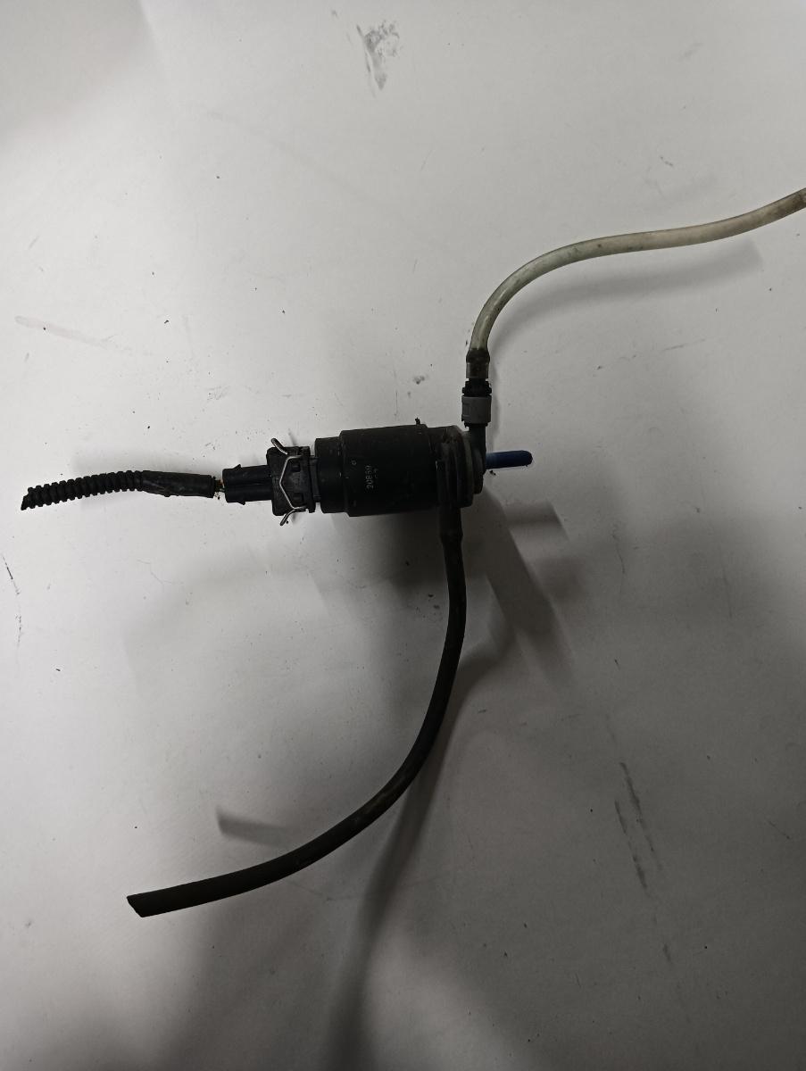 Pompita lichid parbriz  NISSAN MICRA III K12 2002 - 2010