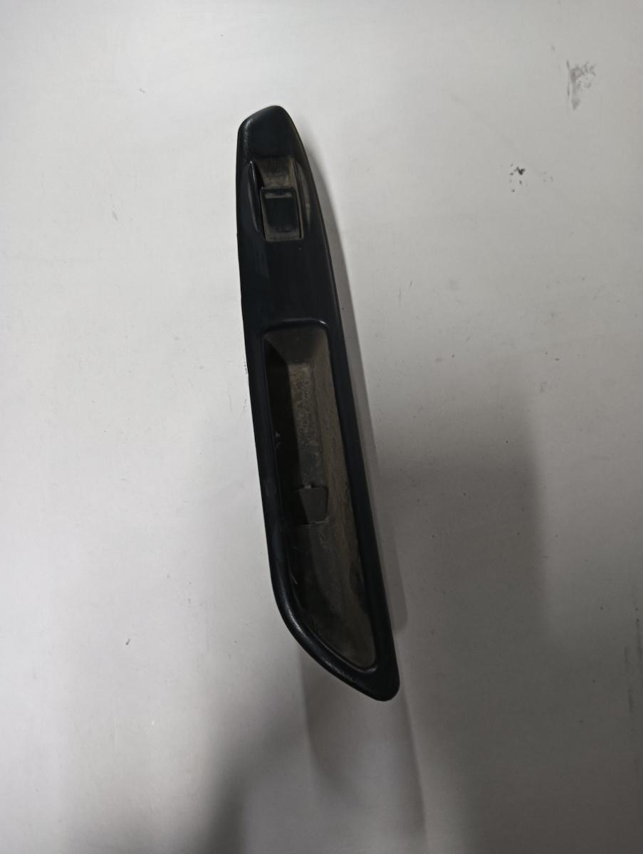 Buton geamuri electrice stanga fata SUBARU FORESTER II SG 2002 - 2012