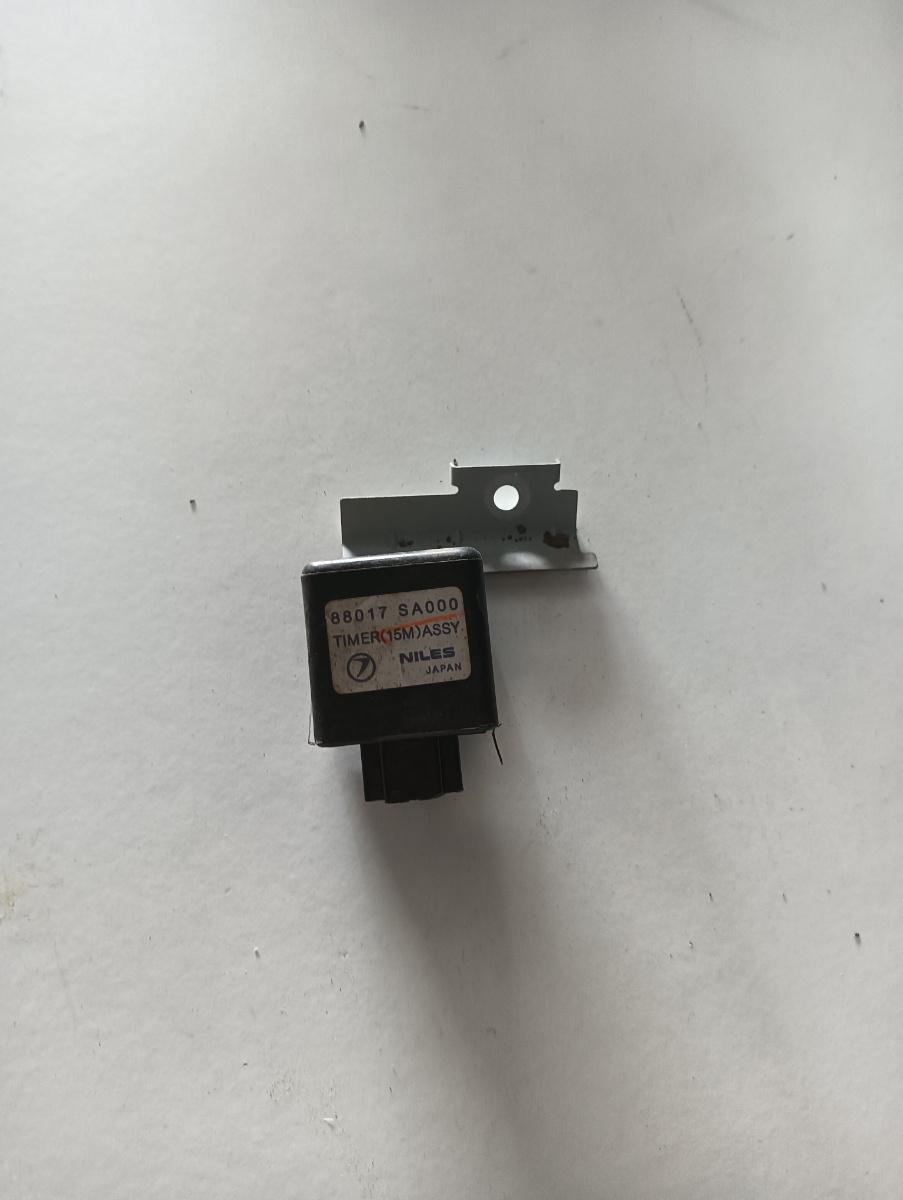 Releu SUBARU FORESTER II SG 2002 - 2012 88017sa000