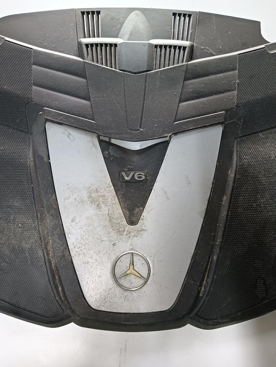Capac motor (ornament) MERCEDES-BENZ CLS C219 2004 - 2011 – foto 2