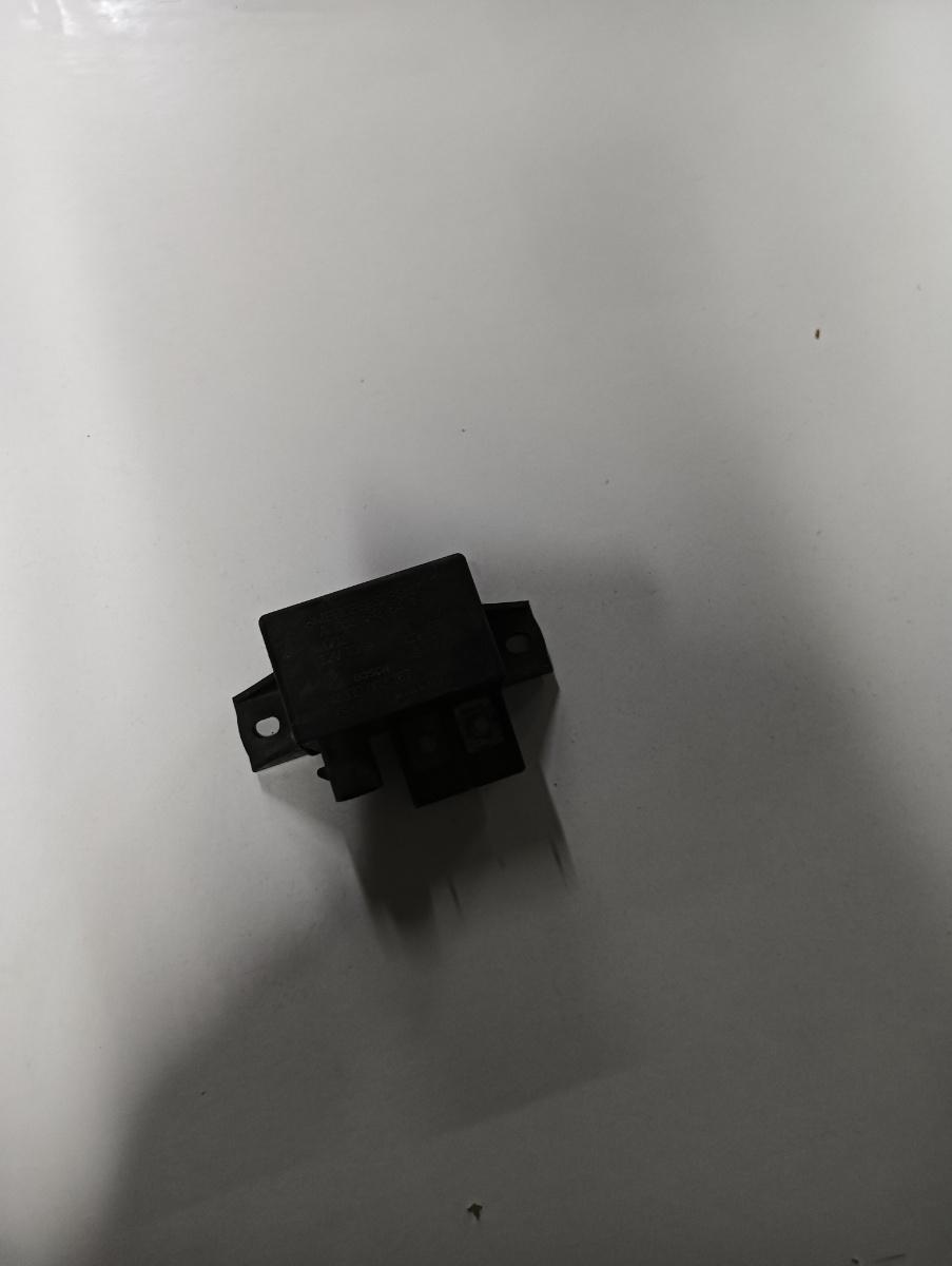 Releu baterie  MERCEDES-BENZ CLS C219 2004 - 2011 A0025426419