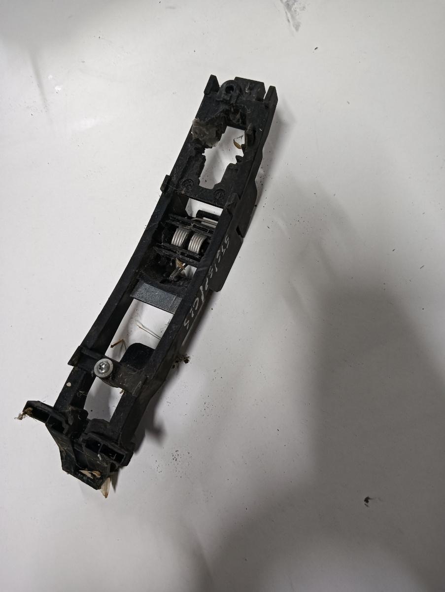 Maner usa interior  stanga spate MERCEDES-BENZ CLS C219 2004 - 2011 – foto 2