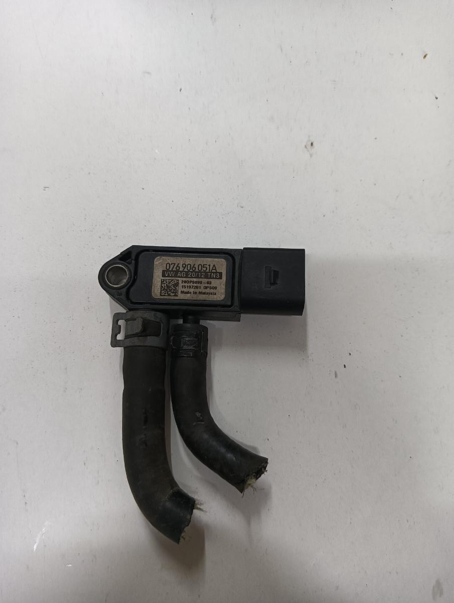 Senzor presiune  VOLKSWAGEN GOLF V 1K1 2003 - 2009 1.9 TDI BKC, BLS, BXE 076906051a – foto 2