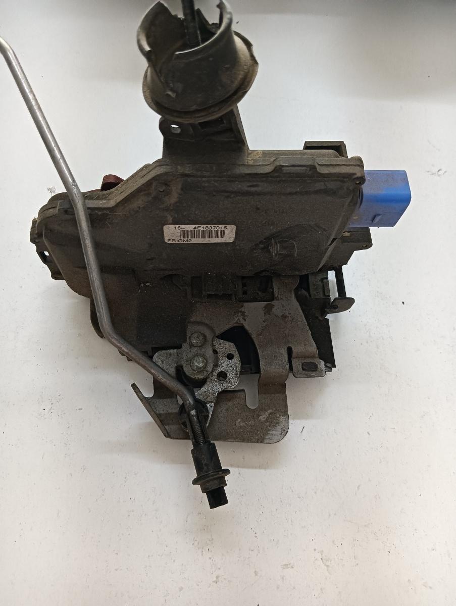 Broasca usa dreapta fata AUDI A8 II 4E2, 4E8 2002 - 2010 4e1837016