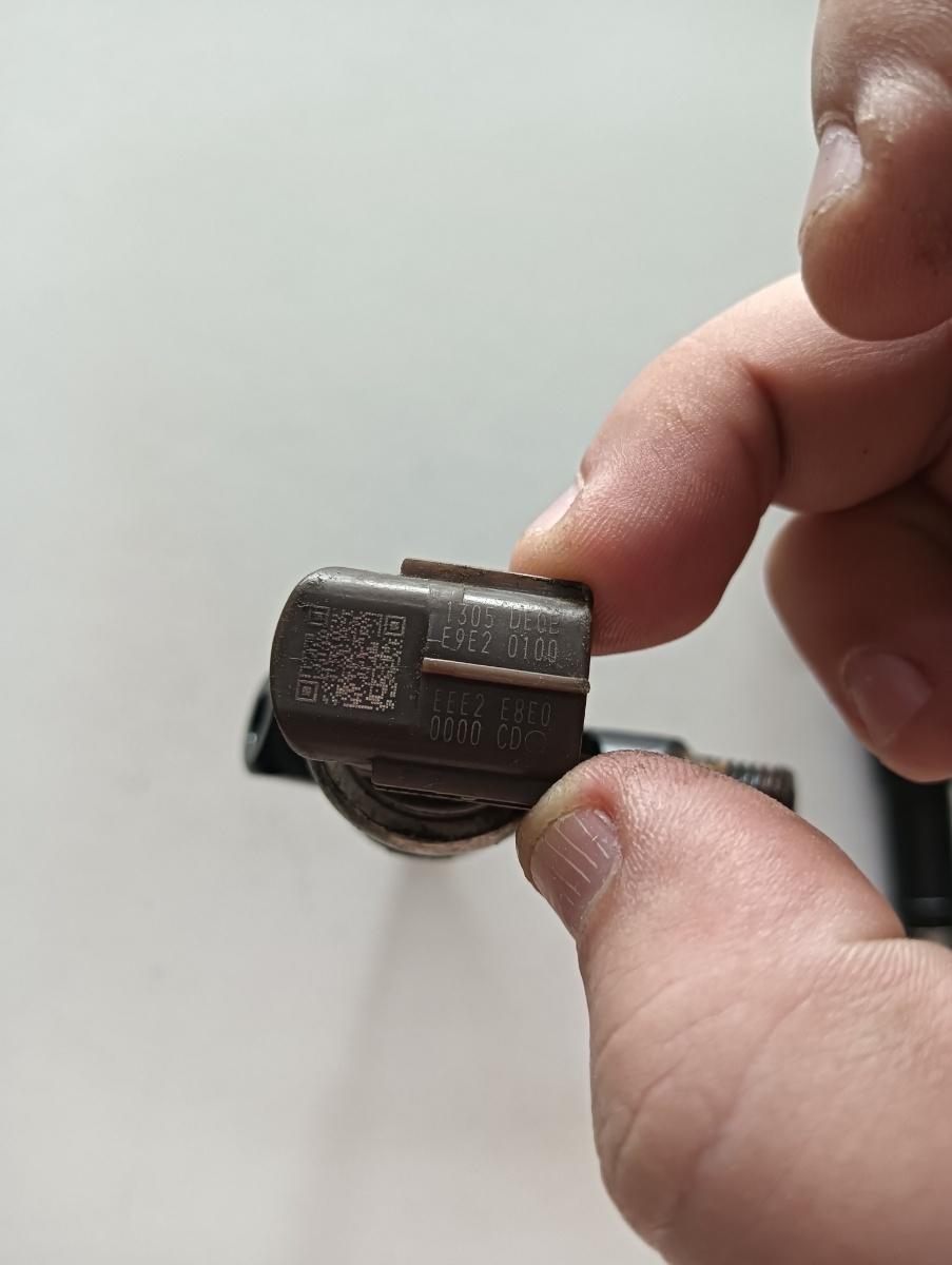 Set injectoare combustibil TOYOTA LAND CRUISER LJ12_, KZJ12_, TRJ12_, KDJ12_, GRJ12_ 2002 - 3.0 D-4D 1KD-FTV 1305e9e2 – foto 3