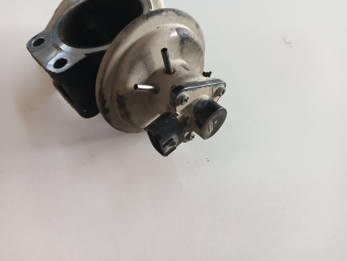 Supapa EGR TOYOTA LAND CRUISER LJ12_, KZJ12_, TRJ12_, KDJ12_, GRJ12_ 2002 - 3.0 D-4D 1KD-FTV – foto 2