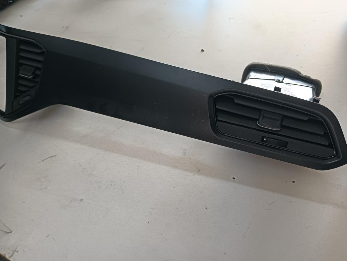 Ornament bord VOLKSWAGEN T-ROC A11 2017 - > TDI DGTE – foto 2