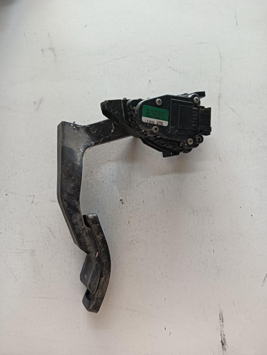 Pedala acceleratie  AUDI A8 II 4E2, 4E8 2002 - 2010 4e1723523e