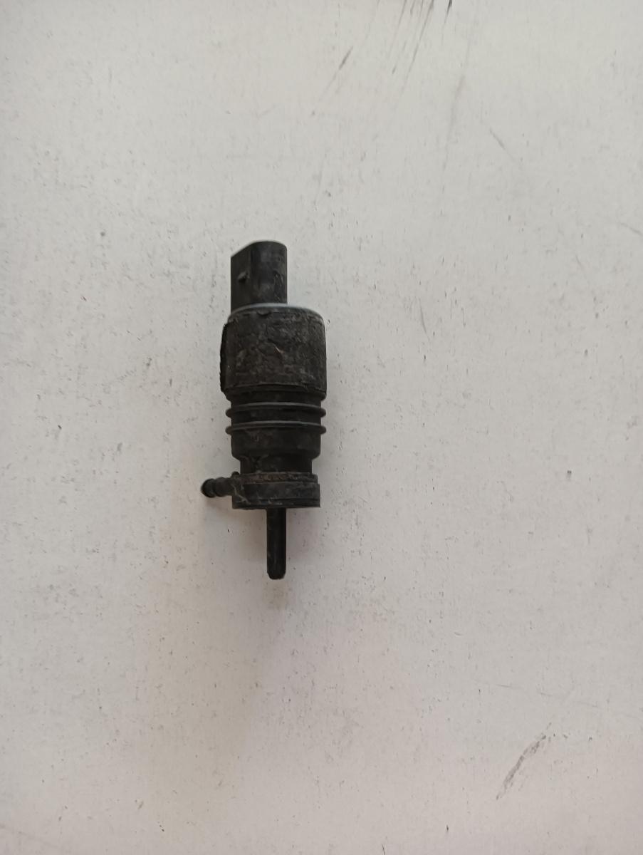 Pompita lichid parbriz  AUDI A8 II 4E2, 4E8 2002 - 2010 – foto 2