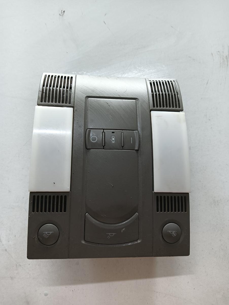 Lampa plafon AUDI A8 II 4E2, 4E8 2002 - 2010 4e0907135a