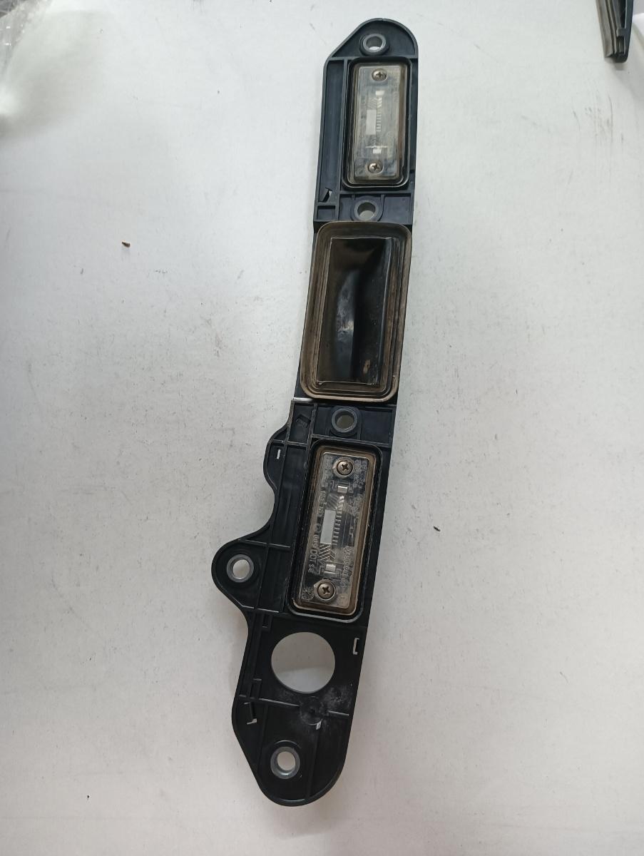 Maner deschidere portbagaj  VOLKSWAGEN TOURAN 1T1, 1T2 2003 - 2010