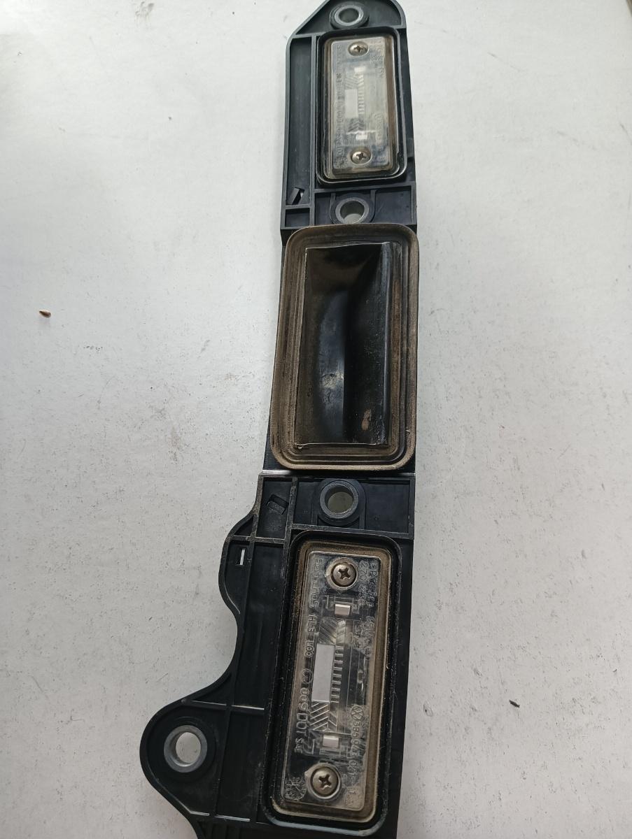 Maner deschidere portbagaj  VOLKSWAGEN TOURAN 1T1, 1T2 2003 - 2010 – foto 2