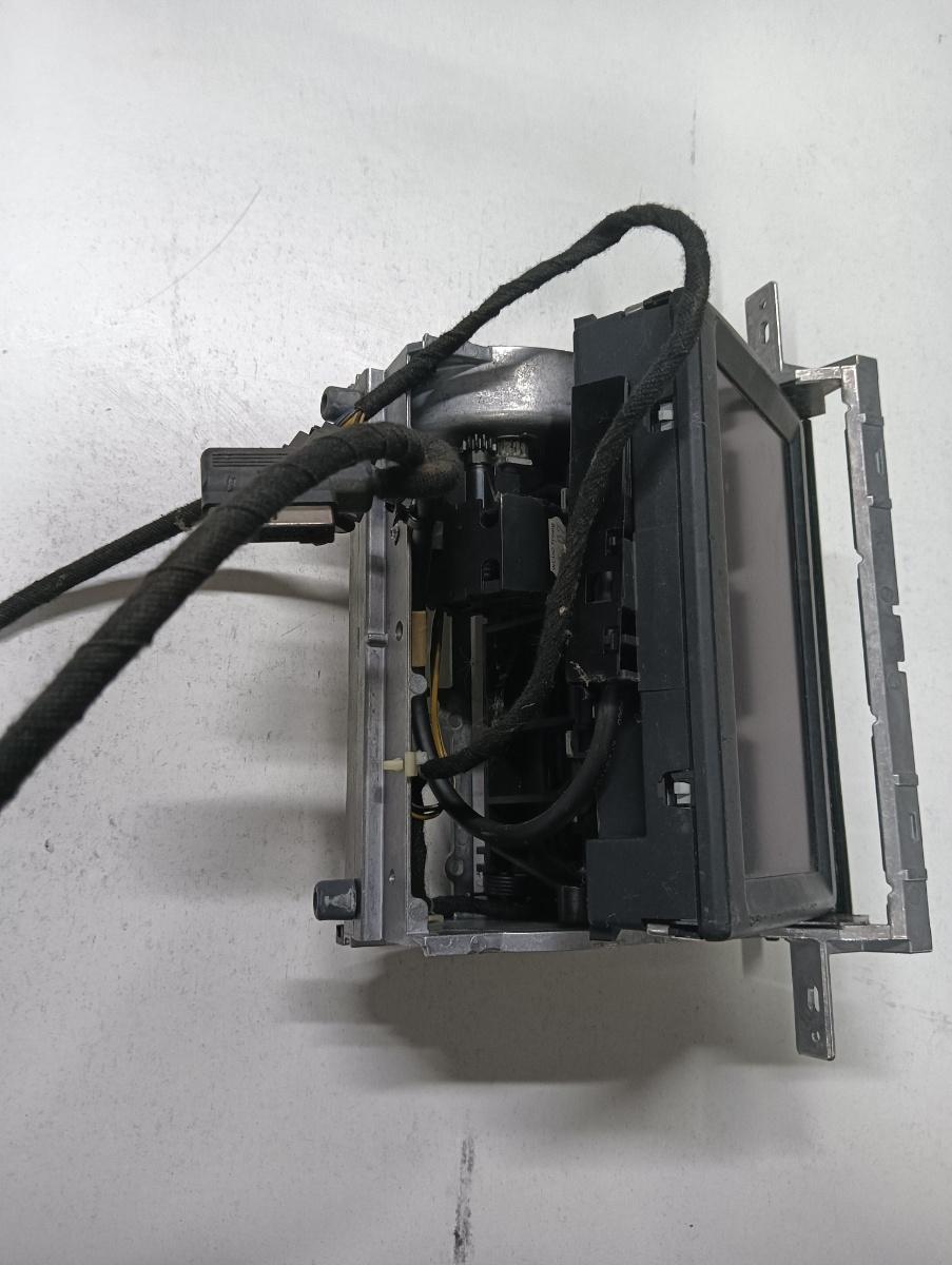 Display AUDI A8 II 4E2, 4E8 2002 - 2010 – foto 2